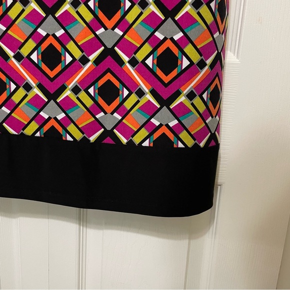 Emma & Michele Pink and Black Sheath Dress with Crew Neck - Picture 4 of 9